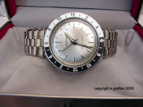 Astronaught with day night bezel