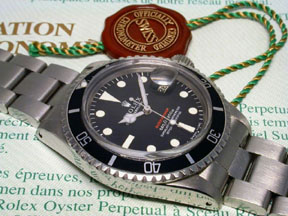 mywatchmaker.net sponsors monthly watch photography contest with prizes each month