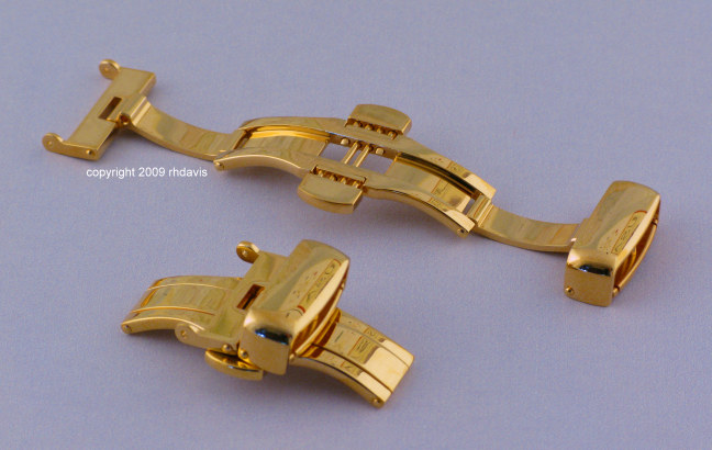 Premium deployant clasps in stainless steel and gold